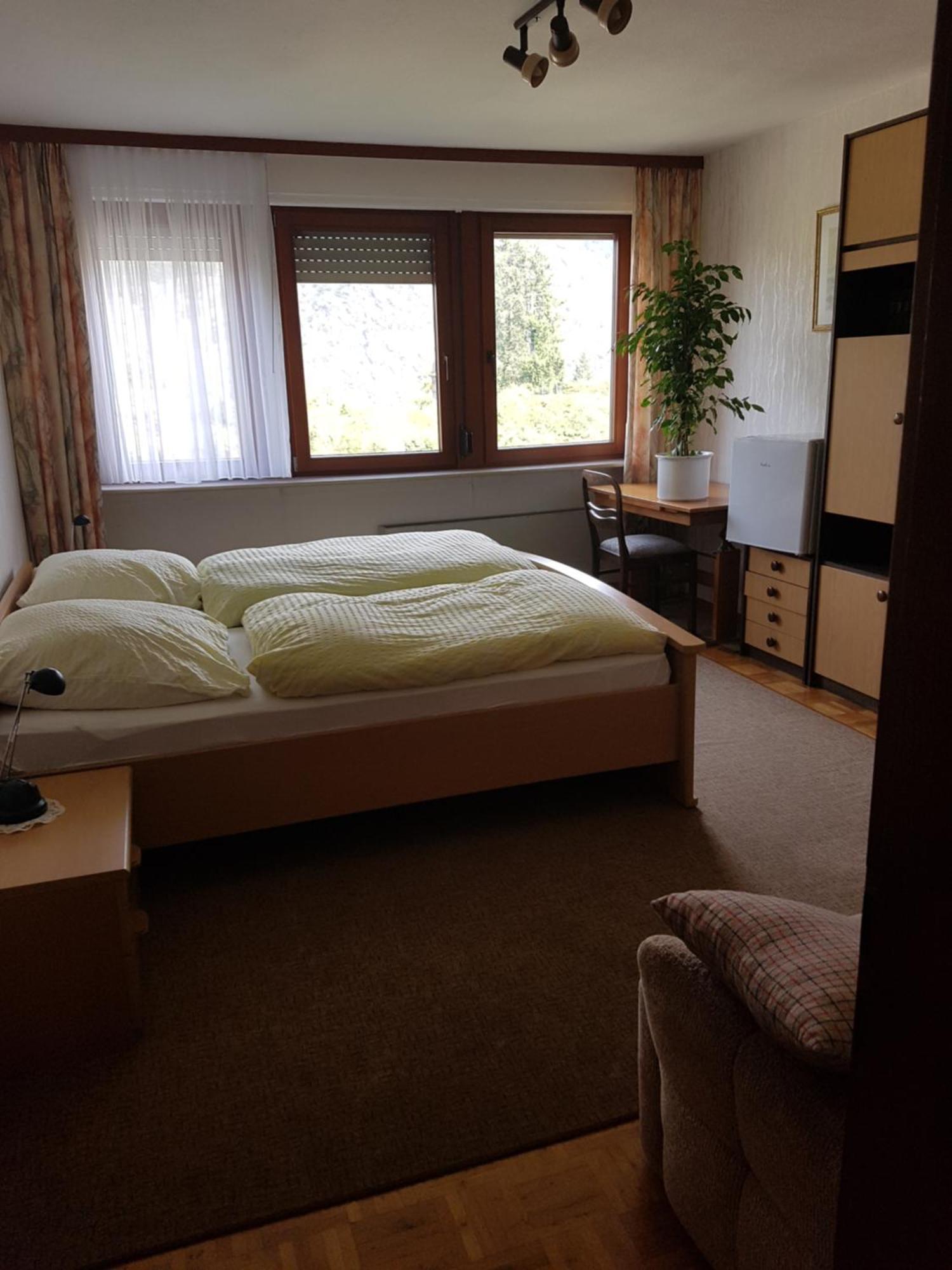 אוברווסל Gaestehaus Karbach מראה חיצוני תמונה